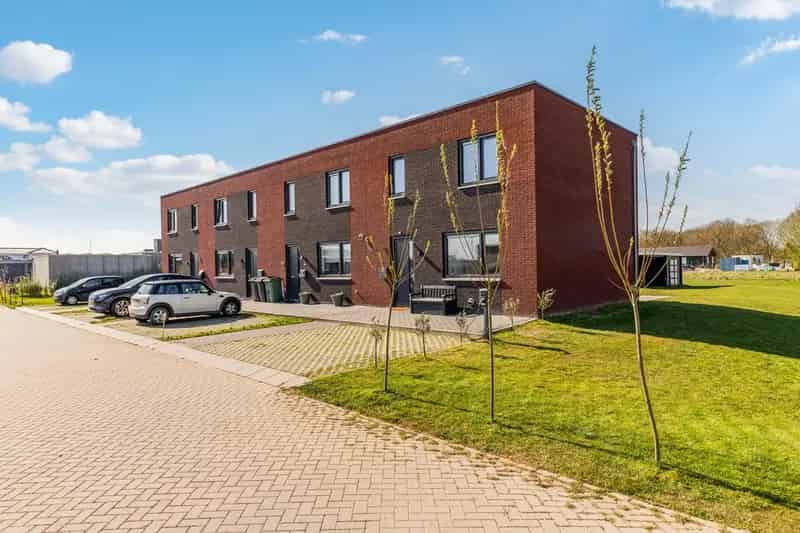 Moderne Duurzame Hoekwoning Almere Oosterwold