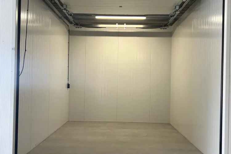 Garagebox Berkel en Rodenrijs | Zoek garageboxen te huur: Industrieweg 69-60 2651 BC Berkel en Rodenrijs [funda in business]