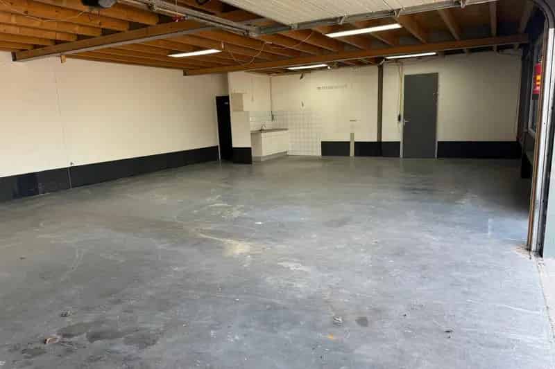 Bedrijfshal te huur Leek 105m²