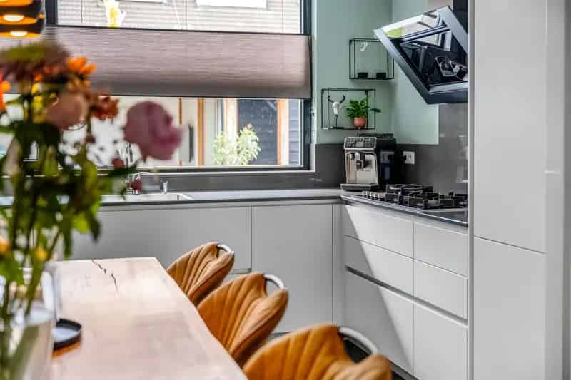 Huis te koop Bemmel: Modern comfort met 4 slaapkamers en tuin