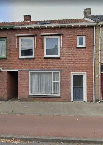 Semi-studio te Huur Roosendaal Nabij Winkels en Openbaar Vervoer