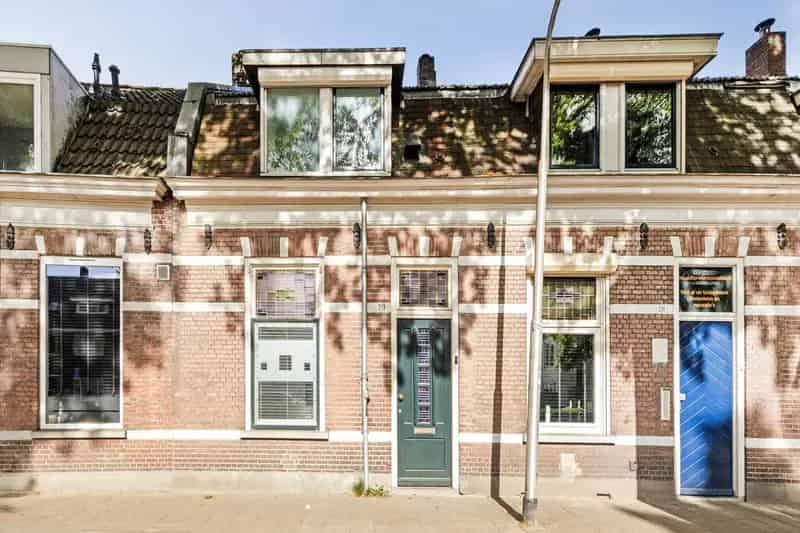 Tussenwoning Tilburg Ruime Tuin 3 Slaapkamers