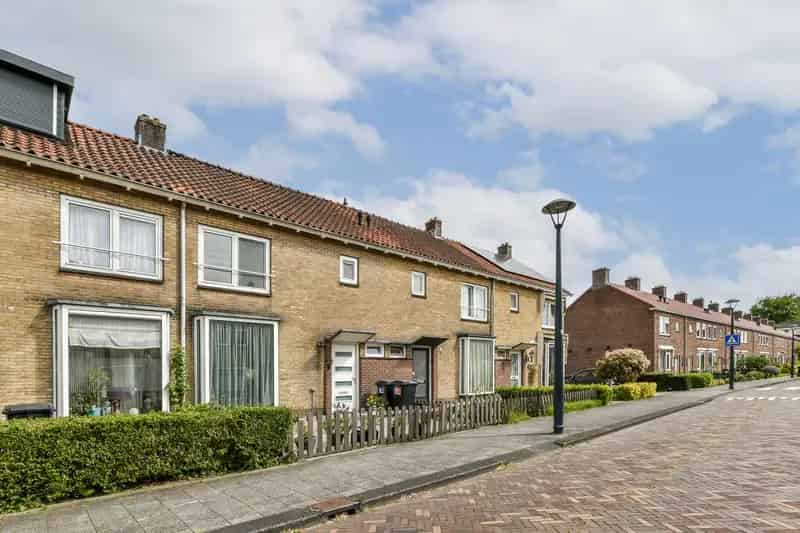 Diemen Huis te koop Paulus Emtinckweg 4 slaapkamers