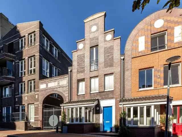5 Slaapkamer Huis te Koop Lelystad Nabij Markermeer