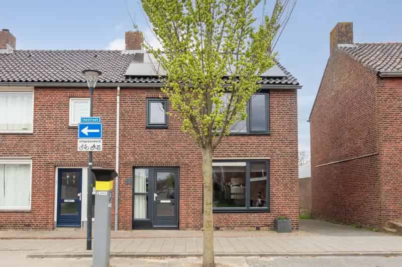 Hoekwoning Bergen op Zoom  Energiezuinig 3 slaapkamers