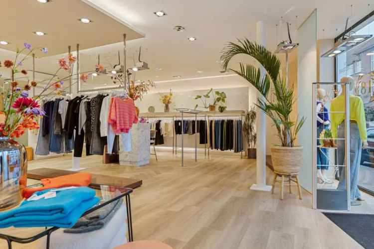 Winkel Hoogerheide | Zoek winkels te koop: Raadhuisstraat 108 4631 NJ Hoogerheide [funda in business]