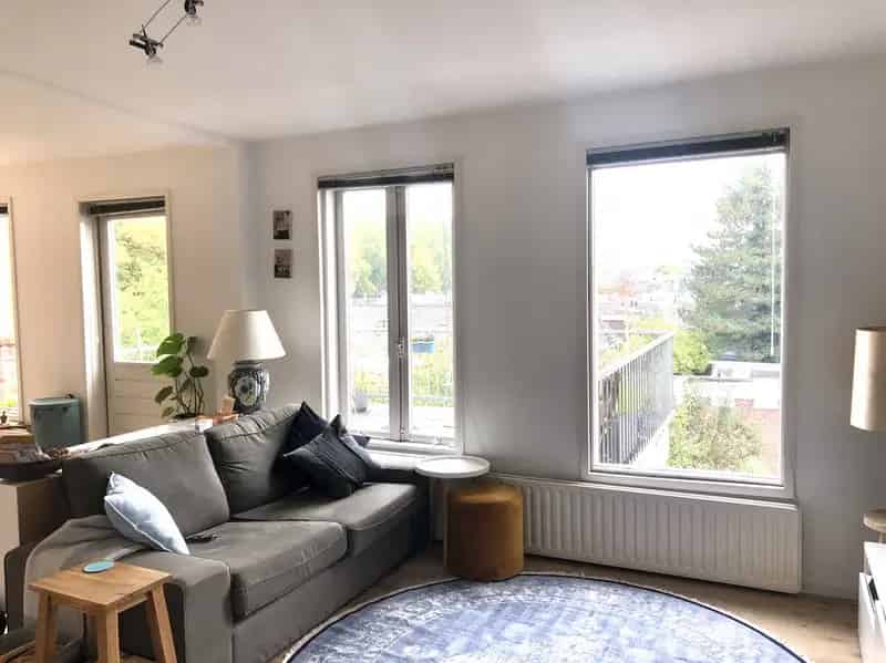 Licht Appartement Utrecht Oost Nabij Wilhelminapark