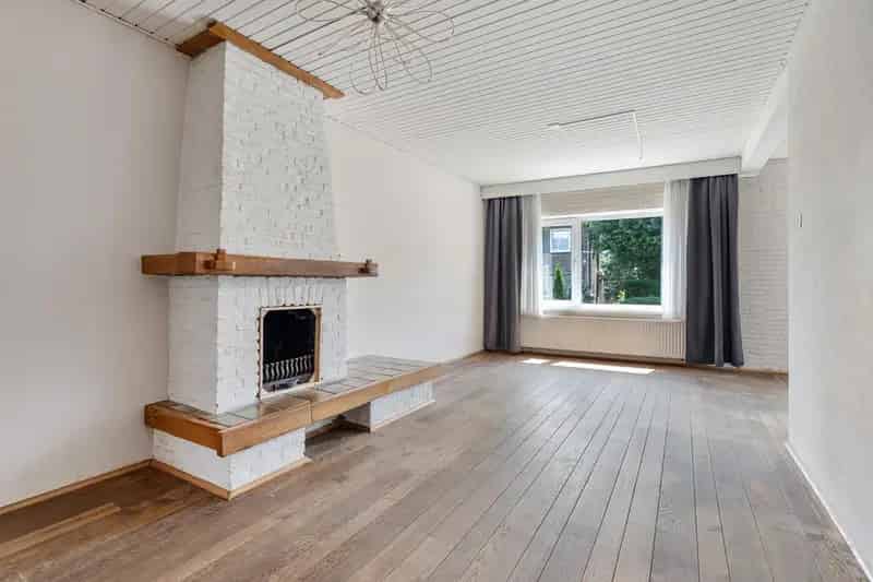 Vrijstaande woning Schaesberg met garage en diepe tuin
