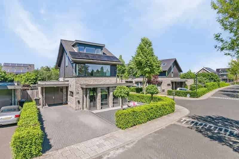 Vrijstaande woning Huissen Loovelden garage tuin gezin