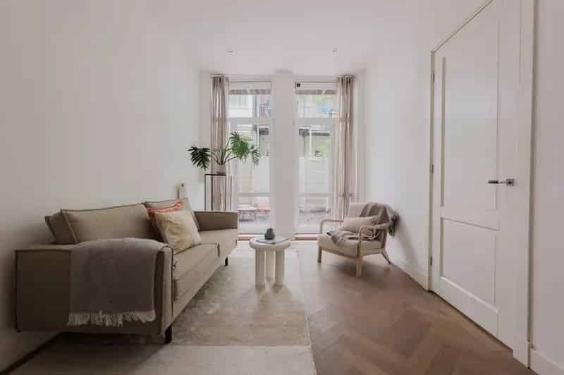 Appartement Amsterdam Oost 2 slaapkamers tuin