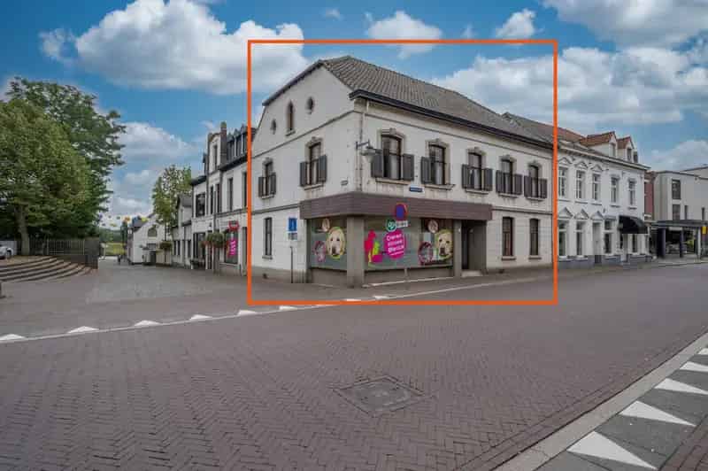 Monumentale Pand te Koop Blerick 1315m3 Bedrijfsruimte Appartementen B&B