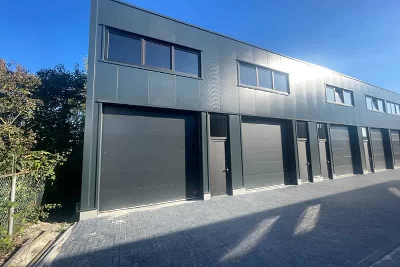 Bedrijfshal te huur Hoogezand 130m2