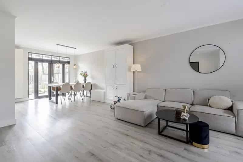 Instapklare Hoekwoning 120m2 Koningsweer Moderne Keuken Badkamer