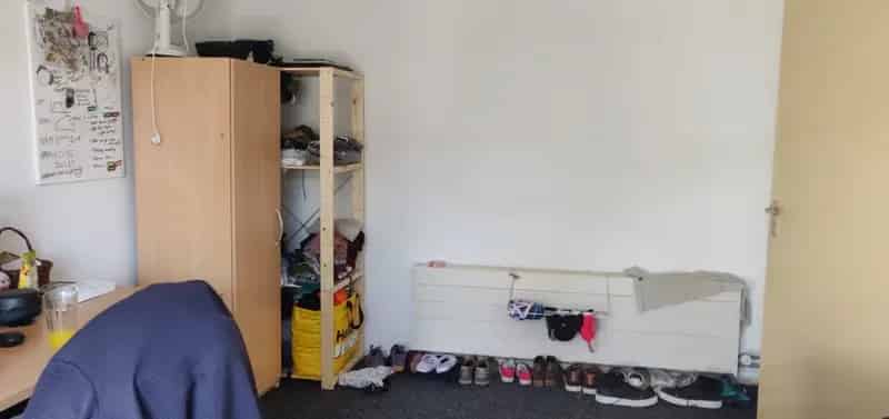 Studentenkamer Delft: Tuin, Wonenkamer, Keuken - 12 maanden