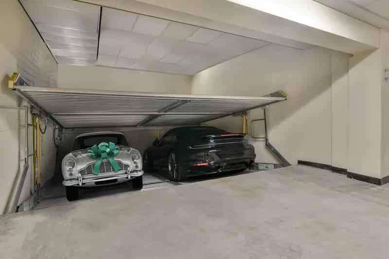 Parkeerplaats Amsterdam Herengracht te Koop