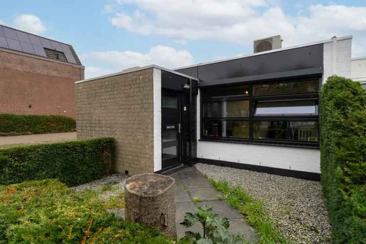 Huis Te Koop in 17, Frans Hanegraafstraat, Hank, Noord-Brabant