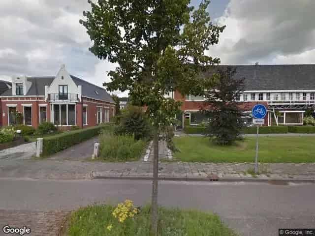 Hoekwoning te Haren Gn 230m² Nabij Openbaar Vervoer en Scholen