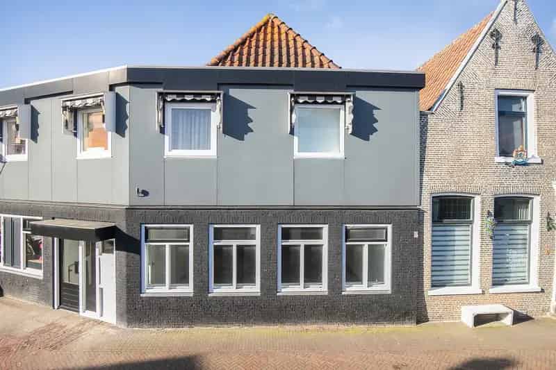 Kantoor Strijen | Zoek kantoren te koop en te huur: Kerkstraat 1-A 3291 AJ Strijen 