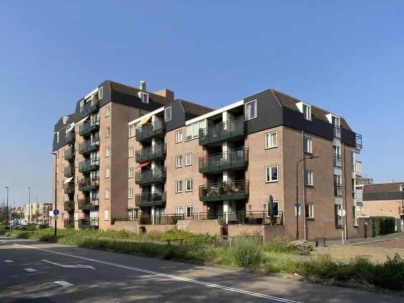 Luxe 3 Kamer Appartement 106m2 Beverwijk Volledig Gerenoveerd
