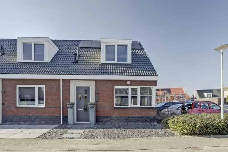 Instapklare Hoekwoning Sint Maartensdijk 82m2 2 slaapkamers