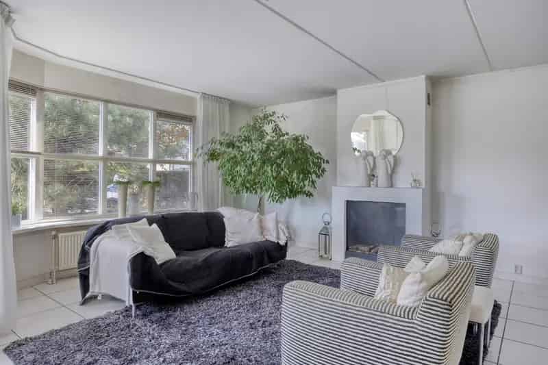 Ruime Familiewoning 4 Slaapkamers Praktijkruimte Tuin