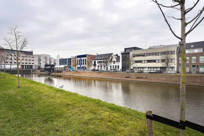 Kantoorpand te koop Herengracht Terneuzen