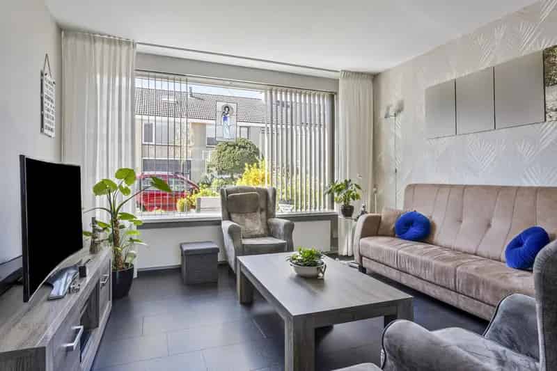 Ruime woning te Tilburg Heikant 3 slaapkamers instapklaar