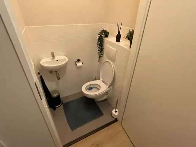 Portiekflat Eindhoven 69m2 3 Kamers te Huur