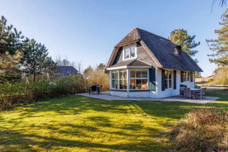 Recreatiewoning Morgenzon nabij Bos en Strand