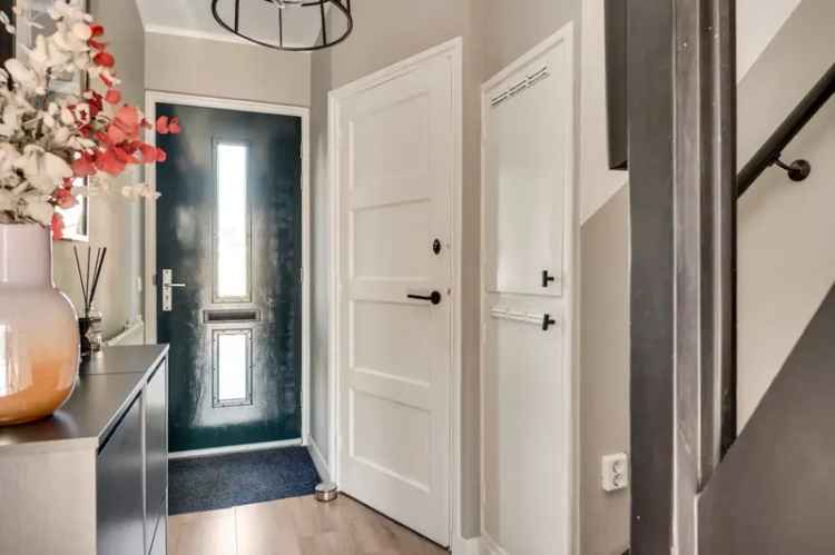 Instapklare woning 3 slaapkamers  tuin paviljoen 1952 gerenoveerd