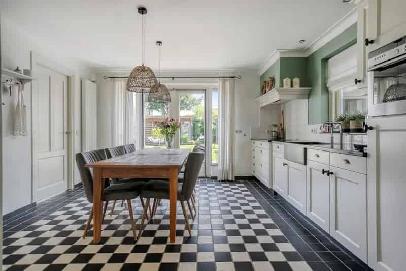 Vrijstaande woning Heeswijk-Dinther 3 slaapkamers garage carport