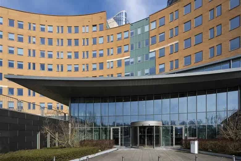 988 m2 Kantoorruimte te Huur Amstelveen