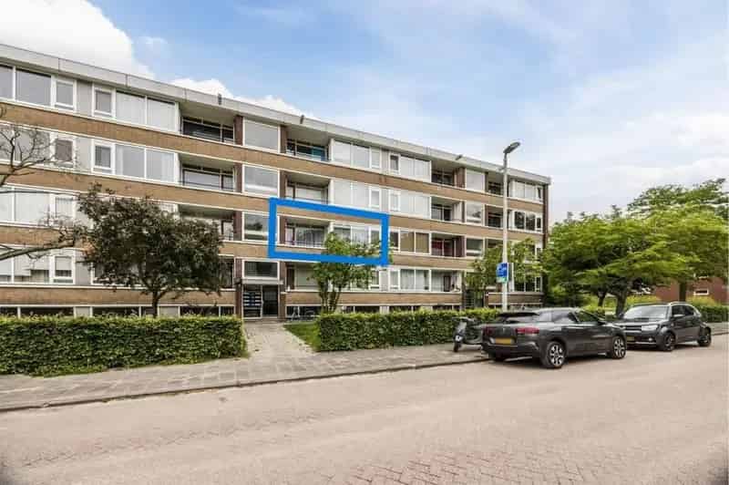 3 Kamer Appartement Rotterdam Lombardijen 2 Balkons Ruime Berging