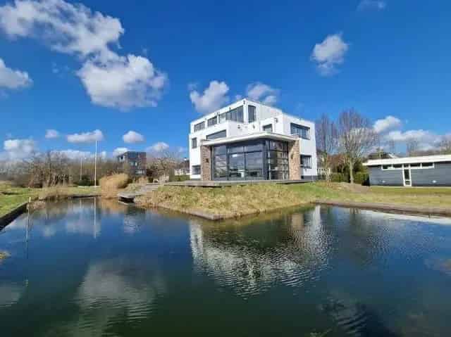 Luxe Villa Almere Overgooi te Huur Energie A+