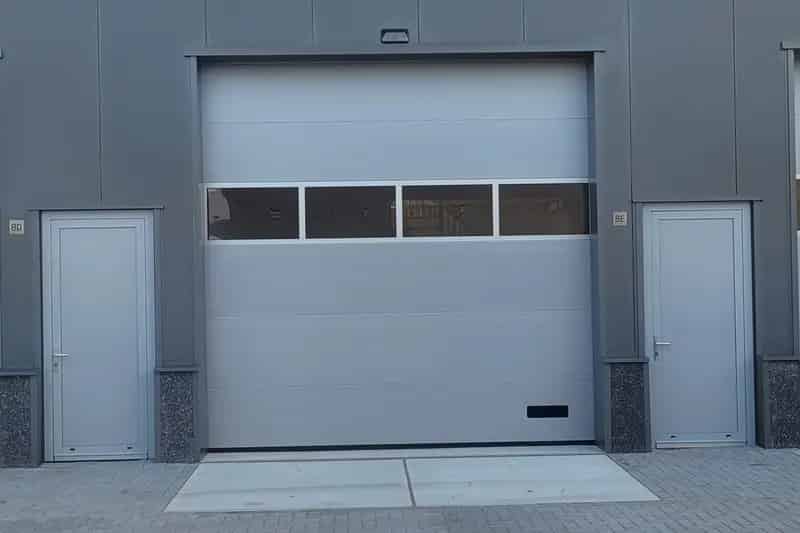 Bedrijfshal te huur 't Zand 120m²