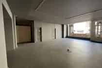 570m2 Winkelruimte Amsterdam te Huur Raadhuisstraat Galerij