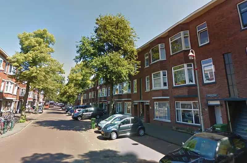 3 Kamer Appartement Laakkwartier 55m2 Gerenoveerd
