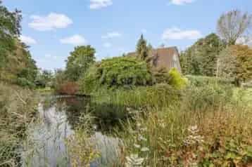 Vrijstaand Landhuis aan Meer nabij Jubbega