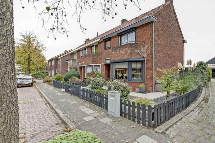 Jaren 30 Hoekwoning Kruiningen 3 slaapkamers Ruime Tuin Dakterras