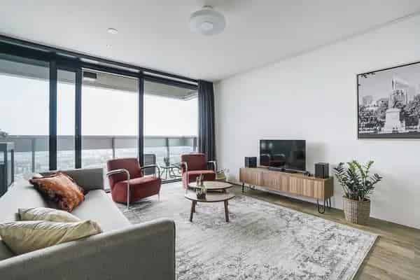 Appartement Anna van Buerenplein in Den Haag