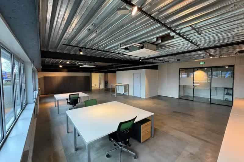 Kantoor te Huur Zwolle Marslanden 288m² + 66m² Magazijn