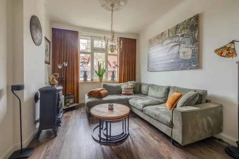 Gerenoveerde Tussenwoning Venlo Blerick  Authentiek Modern Comfort Garage