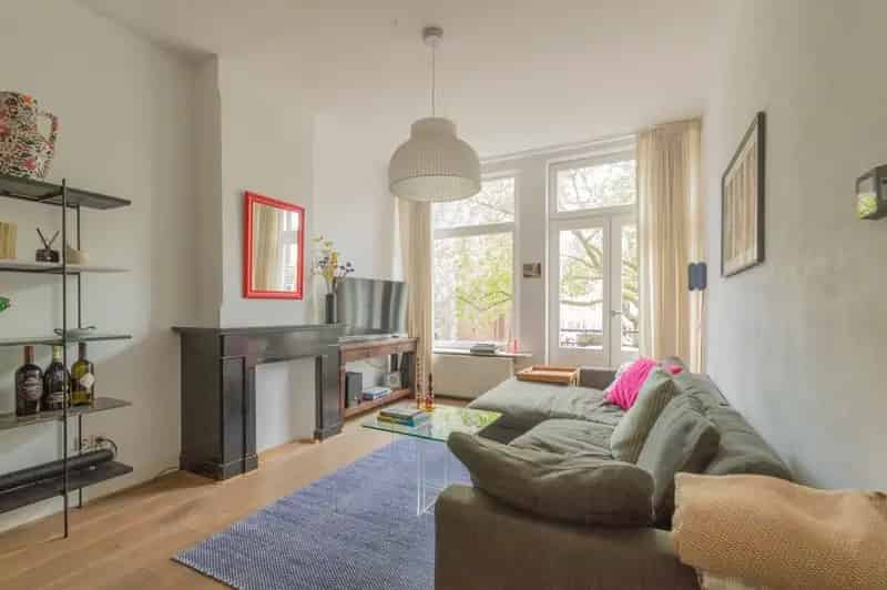 Appartement Baarsjes 74m2 Gemeubileerd  Niet voor Delers of Studenten