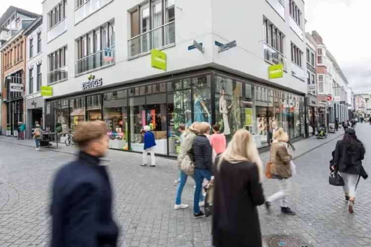 425 m2 Winkelruimte te Huur Breda Karrestraat