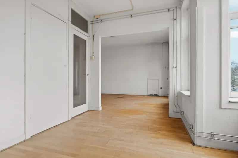 Appartement te koop Amsterdam Zuid Stadionplein 70m² renovatieproject