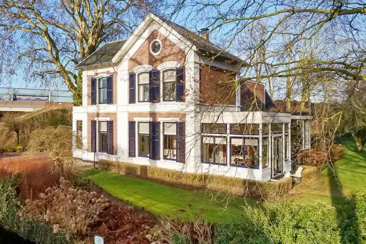 Monumentaal Landhuis te koop Maartensdijk