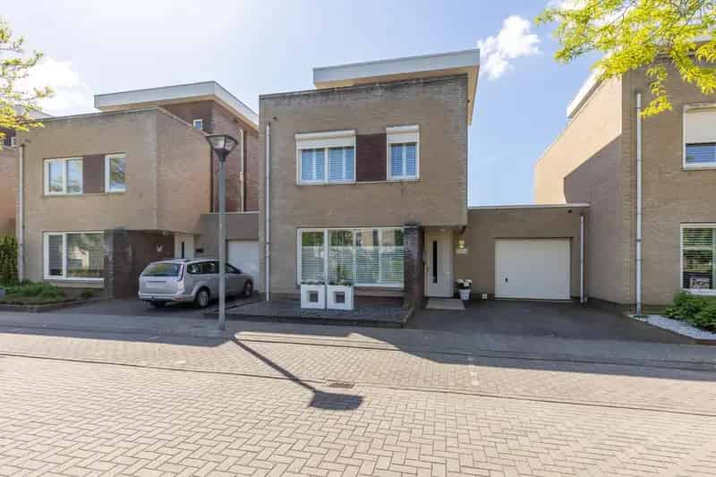 Vrijstaande Geschakelde Woning Aldenhof 4 slaapkamers