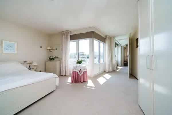 Royaal 3-kamerappartement Ridderkerk met dakterras en berging