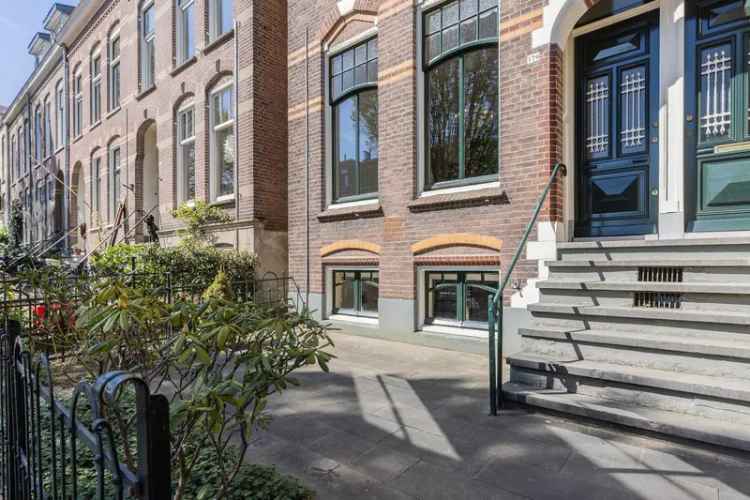 Herenhuis Sonsbeekkwartier 237m2 4 lagen  Glas-in-lood Ornamenten