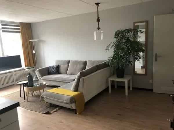 Gemeubileerd Appartement Hoofddorp Centrum Ruime Woonkamer Balkon